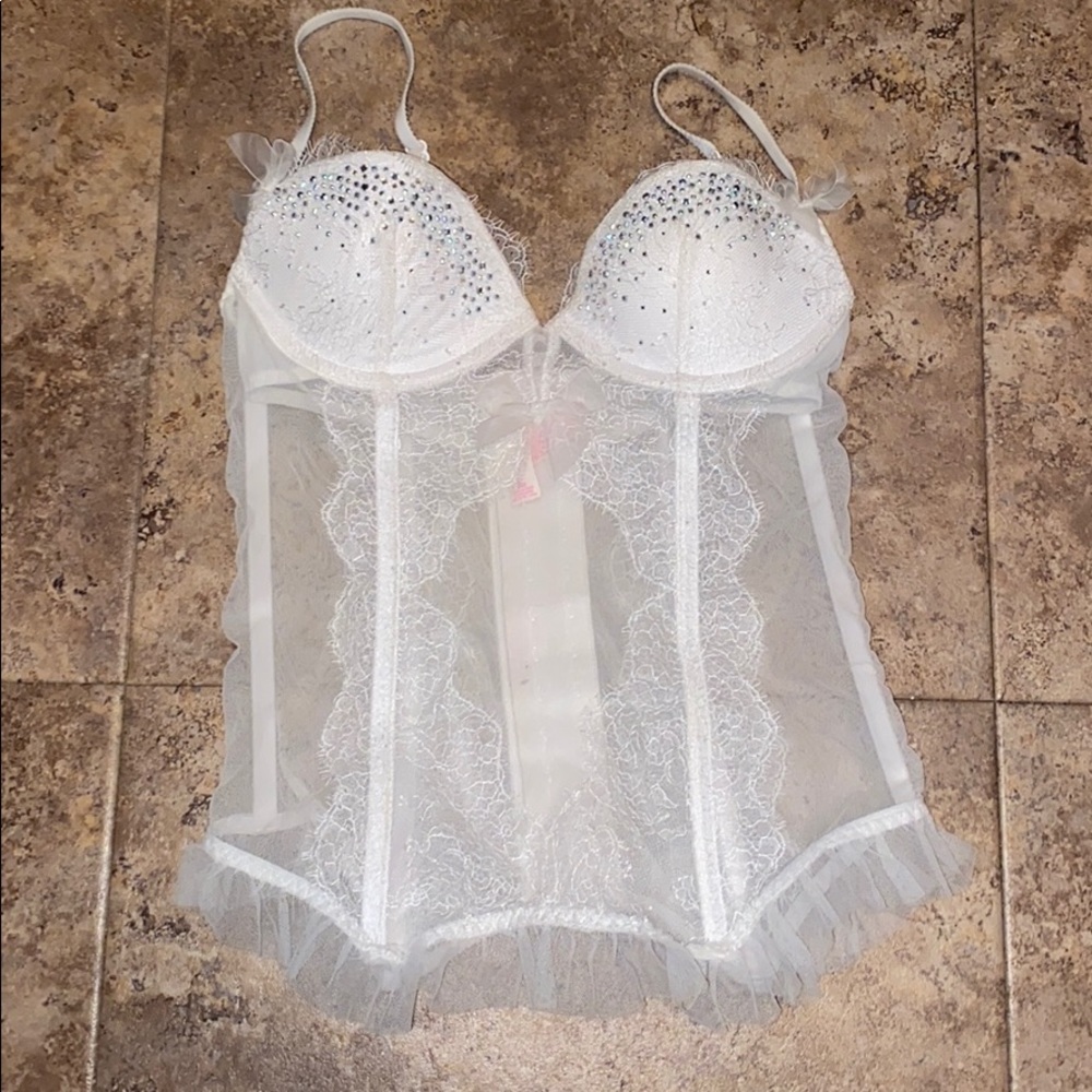 VS bustier lingerie